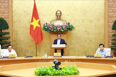 政府总理范明政主持召开2024 年 6 月份政府立法工作专题会议。图自越通社