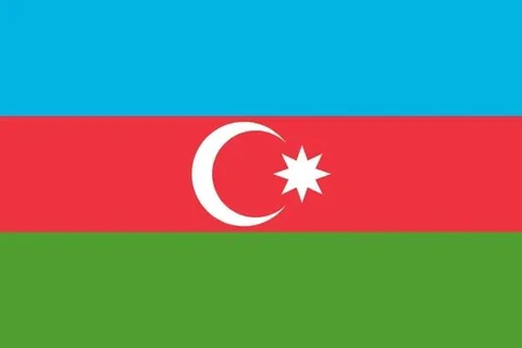 Bandera nacional de Azerbaiyán (Fuente: Wikipedia)