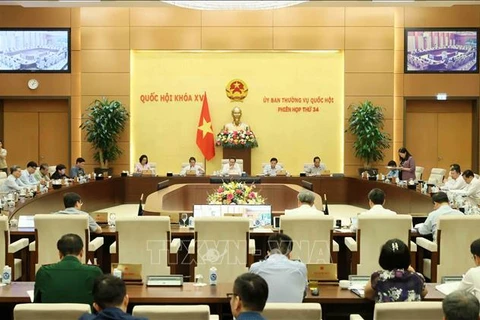 La 34 reunión del Comité Permanente de la Asamblea Nacional de Vietnam. (Fuente: VNA)