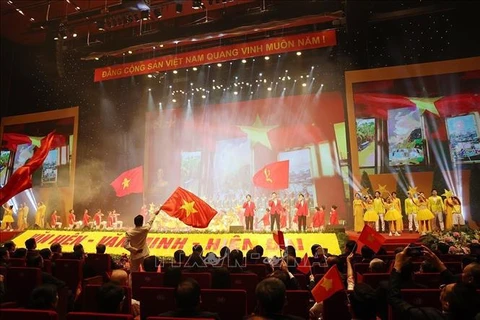 A grand ceremony is held in Hanoi on October 10 to celebrate the 70th anniversary of the capital city’s Liberation Day (October 10, 1954-2024). (Photo: VNA)