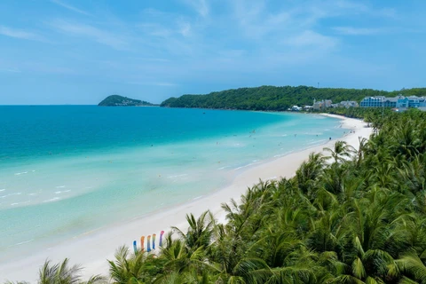 Kem Beach in Southern Phu Quoc Island is one of most beautiful beaches in the world. (Photo: Sun Group)