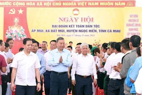 Party General Secretary To Lam at the Great National Unity Festival in Mui village, Dat Mui commune, Ngoc Hien district, the southernmost province of Ca Mau. (Photo: VNA)