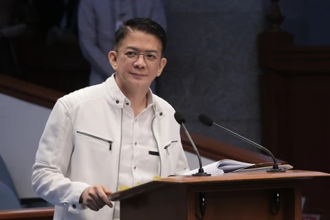 弗朗西斯·埃斯库德罗当选菲律宾参议院议长。菲律宾参议院供图