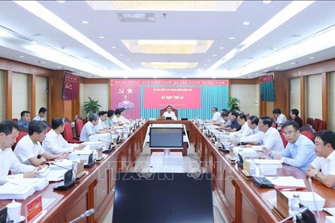 越共中央检查委员会第四十二次会议场景。图自越通社