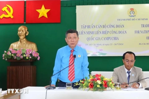 Standing Vice President of the Ho Chi Minh City Federation of Labour Tran Doan Trung at the event (Photo: VNA)