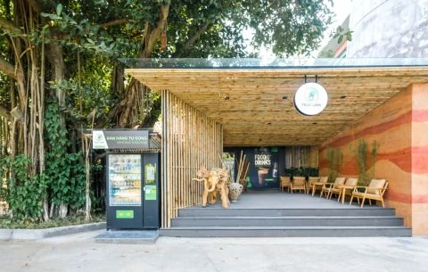 An outside view of the Truc Lam Restaurant and Coffee, an architectural space inside the Vietnam Museum of Ethnology. (Photo courtesy of the museum) 