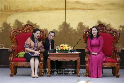 Vice Chairwoman of the People's Committee of the central city of Da Nang Nguyen Thi Anh Thi (R) and Thai Consul General in Ho Chi Minh City Wiraka Moodhitaporn. (Photo: VNA)