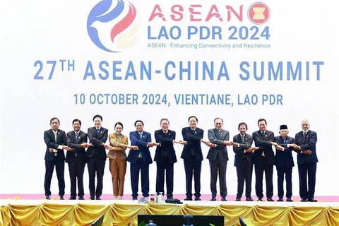 The 27th ASEAN - China Summit takes place in Vientiane, Laos, on October 10, 2024. (Photo: VNA)