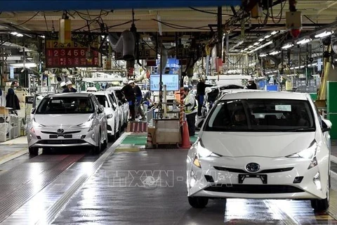 Montaje de automóviles en una fábrica de Toyota en Tailandia (Foto: AFP/VNA)