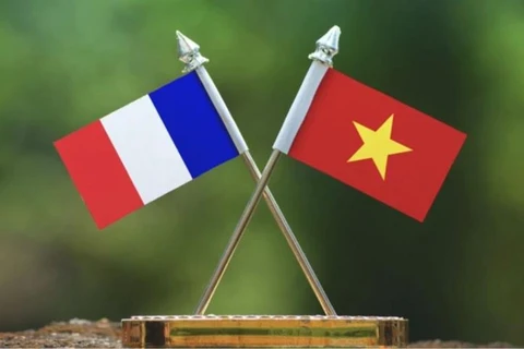 Vietnam felicita a Francia por su Día Nacional