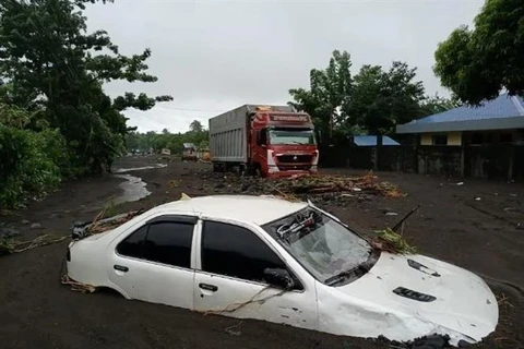 Inundaciones provocadas por la tormenta tropical Trami en Filipinas el 23 de octubre. (Foto: Reuters/VNA)