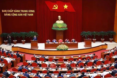 The 13th Central Committee of the Communist Party of Vietnam convenes a meeting in Hanoi on November 25. (Photo: VNA)