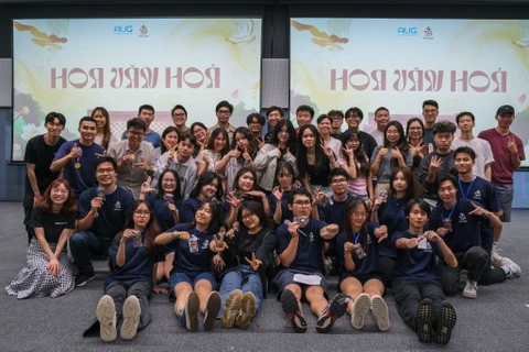 Participants at the cultural event recently hosted by the Association of Vietnamese Students in Queensland. (Photo: VNA)