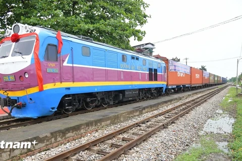 Hai Duong launches int’l rail transport service