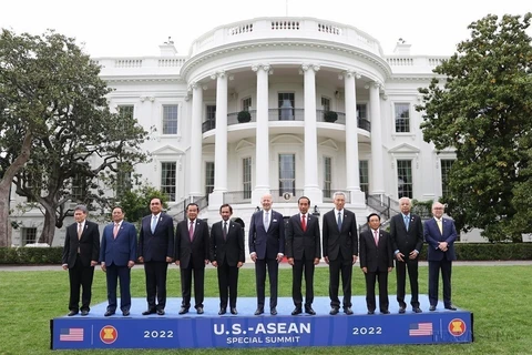 Vietnam – ASEAN: For a peaceful, harmonious, and prosperous Southeast Asia