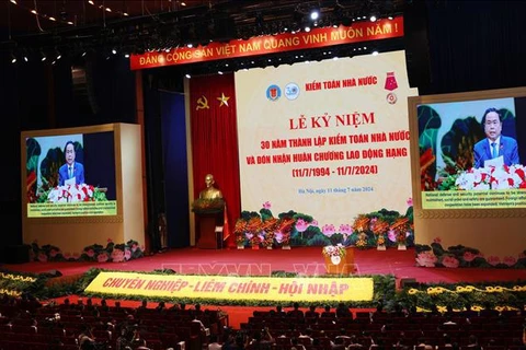 El presidente de la Asamblea Nacional de Vietnam, Tran Thanh Man, habla en el evento. (Fuente: VNA)