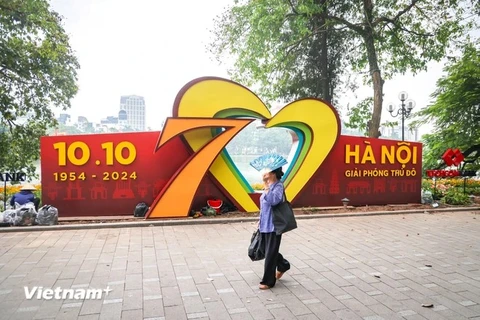 Engalanan las calles de Hanoi para celebrar el 70 aniversario del Día de Liberación