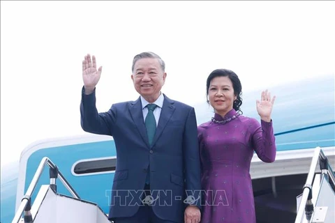 El secretario general del Partido Comunista de Vietnam (PCV), To Lam, y su esposa (Fuente: VNA)