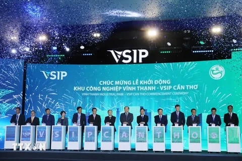 La cememonia inaugural de construcción de un parque industrial Vietnam-Singapur (VSIP) en la ciudad de Can Tho (Fuente: VNA)