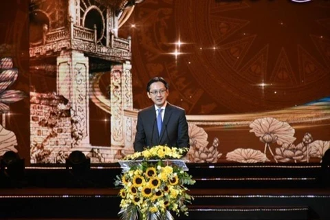 Le vice-ministre des Affaires étrangères Dô Hung Viêt, à l’Opéra de Hanoi, le 8 septembre. Photo: VNA