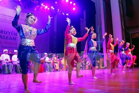  ASEAN traditional music festival opens in Thanh Hoa