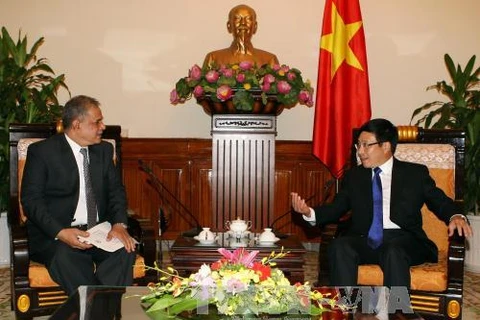  Vietnam, Pakistan hold first political consultation 