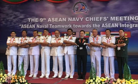 Vietnam attends ASEAN navy chiefs’ meeting