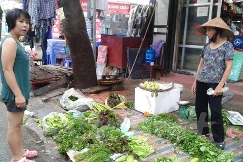 Markets receiving goods despite floods