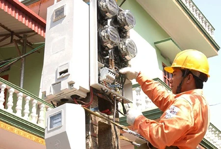  EVN secures electricity supply in October