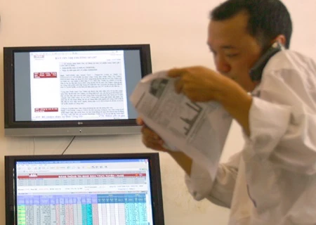  Vietnamese shares extend losses for third day 