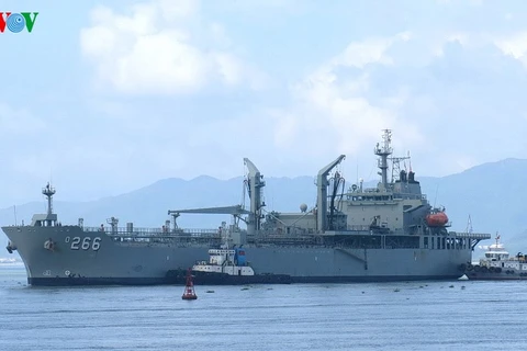  Australian naval ship visits Da Nang 