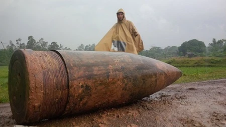 Artillery shell defused in Quang Tri province