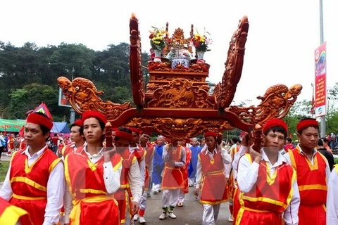 Phu Tho prepares for 2016 Hung Kings Temple Festival 