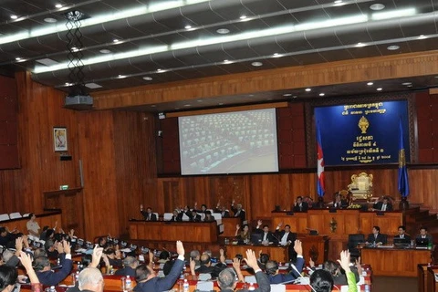 Cambodian parliament passes 4.6 bln USD for 2016 state budget