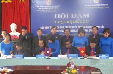 Vietnam – Laos Youth friendship exchange held in Dien Bien