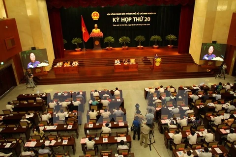 Ho Chi Minh City sets social-economic goals for 2016