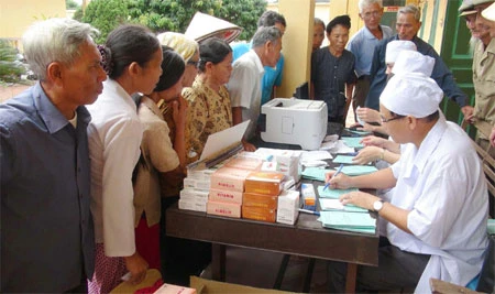 Hundreds of needy elders get free health check-ups 