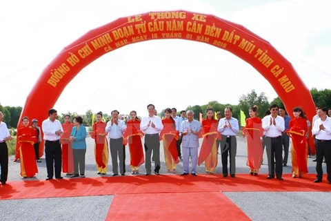 Ho Chi Minh Highway’s last section in Ca Mau opens to traffic 