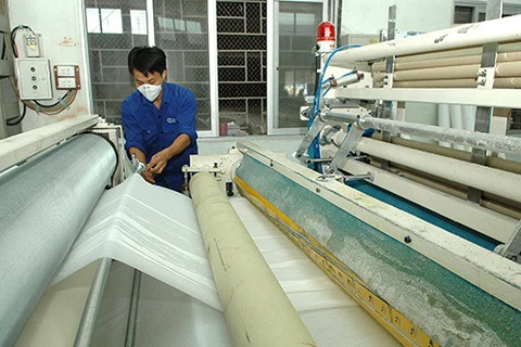 2016 to be a tough year for paper sector 