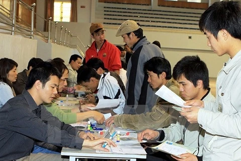 Over 15,000 Vietnamese work abroad in January-February