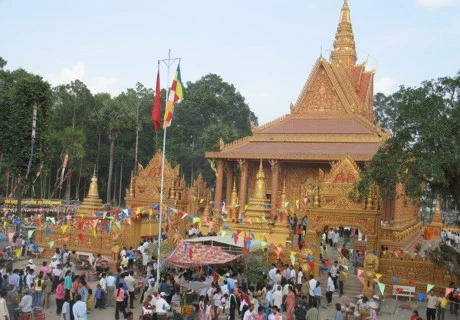 New Year wishes sent to Khmer dignitaries, monks