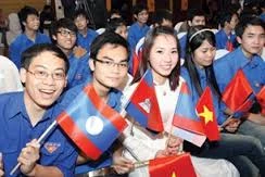Vietnamese, Lao youths enhance links