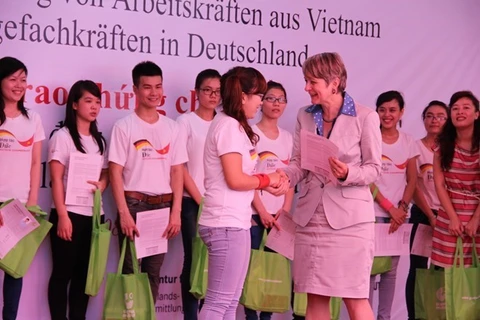 Germany to train more Vietnamese orderlies