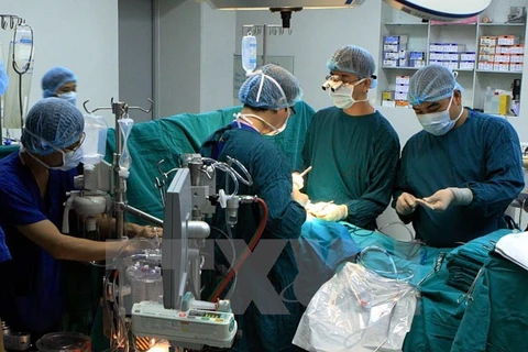 HCM City hospital performs 100 heart surgeries