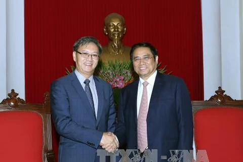 Lao ambassador vows to bring Vietnam-Laos ties to new height