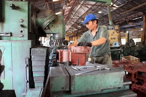 Industrial production picks up 7.5 pct in first five months