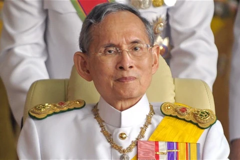 Thailand: King Bhumibol undergoes heart surgery