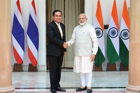 India, Thailand boost defence ties 