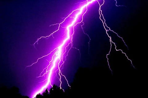 Two killed by lightning in Bac Ninh