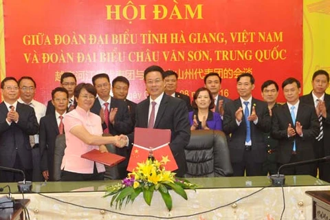 Ha Giang, Chinese locality look to boost ties 